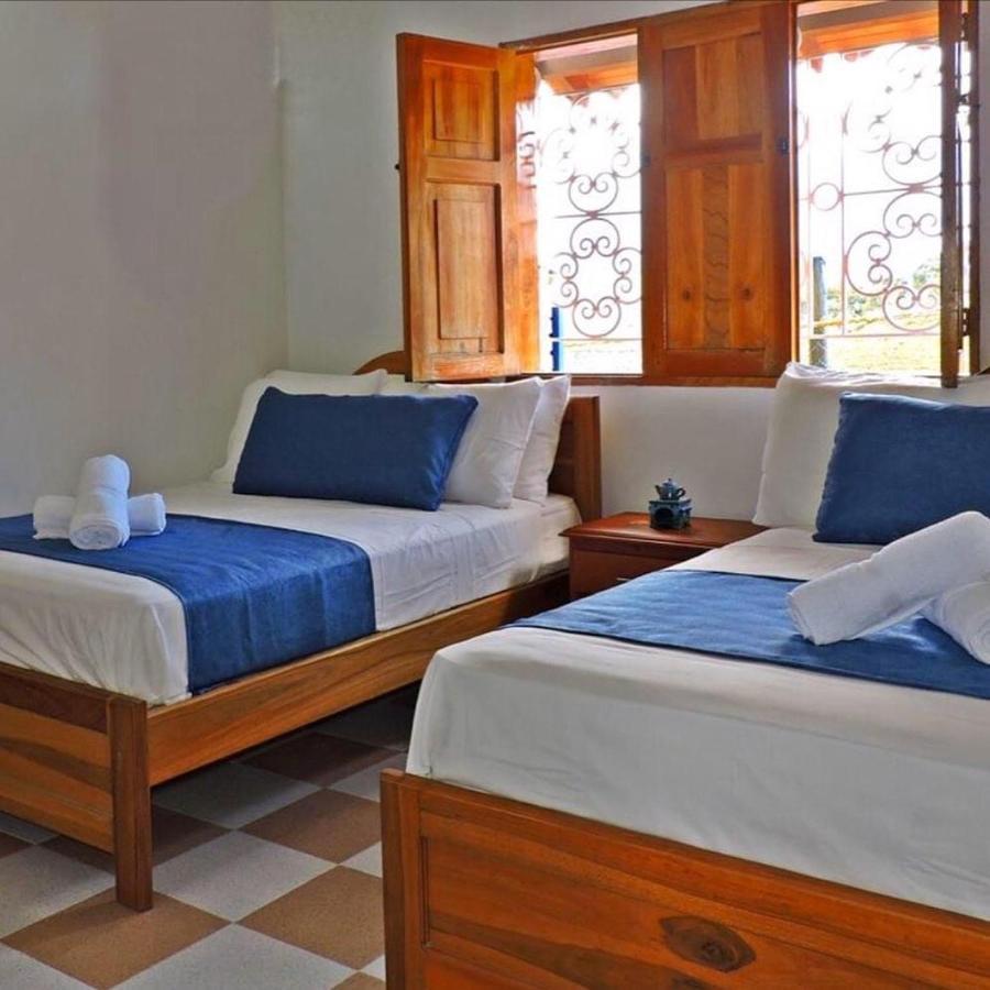 Castillo De Cascadas Finca Hotel Саламина Экстерьер фото